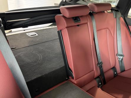 BMW 330 e Touring M Sport Head-Up Display, Camera, Pdc, Led
