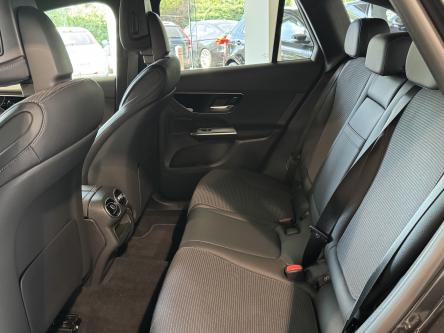 MERCEDES-BENZ GLC 200 4M 19 I,ch AMG, Camera, Mbux, DAB, Led