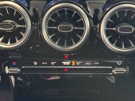 MERCEDES-BENZ CLA 180 AMG 