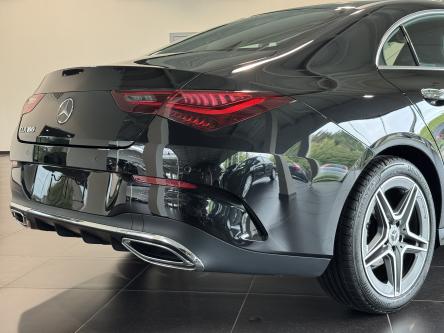 MERCEDES-BENZ CLA 180 AMG 