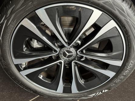 MERCEDES-BENZ CLA 180 SB 