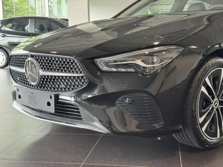 MERCEDES-BENZ CLA 180 SB 