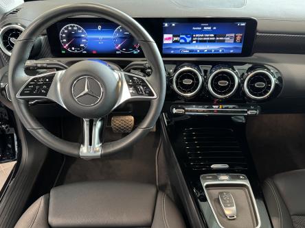 MERCEDES-BENZ CLA 180 SB 