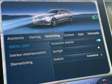 MERCEDES-BENZ C 300 e Break Avantgarde Panorama, 360 Camera, Burmester Sound, Keyless-Go