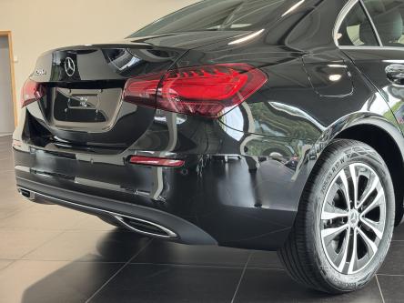 MERCEDES-BENZ A 250 e Distronic, Dodehoeks Assist, Camera, Led