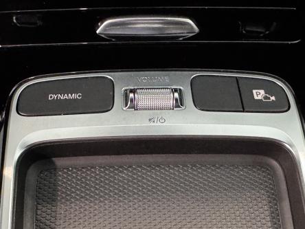 MERCEDES-BENZ A 180 Progressive Night Pack, Distronic, Camera, Mbux, Led