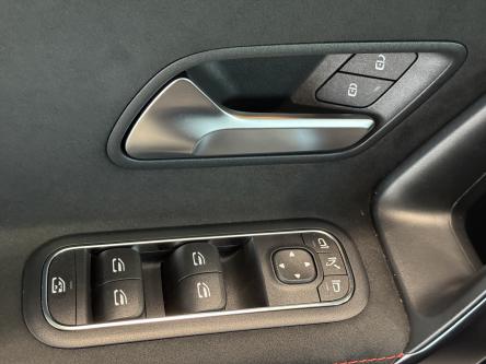 MERCEDES-BENZ A 200 Amg Panorama, Mbux, Led, DAB, Camera