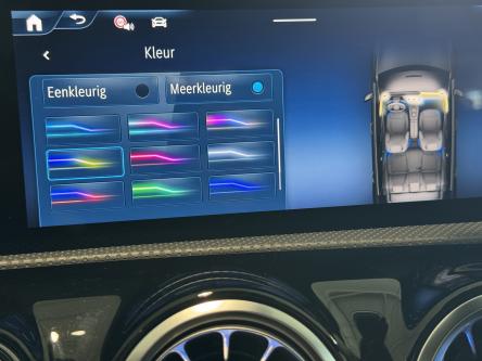 MERCEDES-BENZ A 200 Amg Panorama, Mbux, Led, DAB, Camera