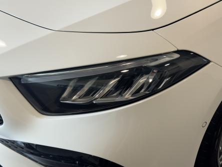 MERCEDES-BENZ A 200 Amg Panorama, Mbux, Led, DAB, Camera