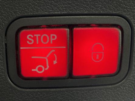 MERCEDES-BENZ E 300 e AMG Break Night Pack, Head-Up Display, Distronic, Camera