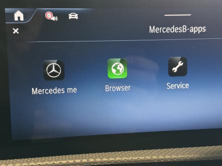 MERCEDES-BENZ CLA 35 AMG 4M SB Night Pack, Panorama, Burmester Sound, Distronic, Mbux