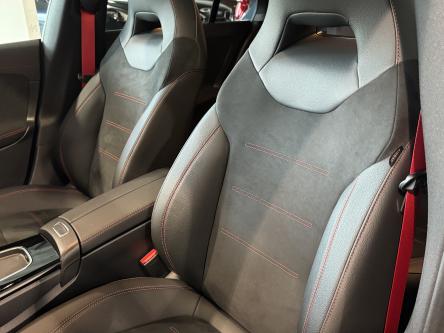 MERCEDES-BENZ CLA 35 AMG 4M SB Night Pack, Panorama, Burmester Sound, Distronic, Mbux