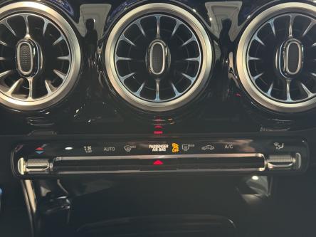 MERCEDES-BENZ CLA 35 AMG 4M SB Night Pack, Panorama, Burmester Sound, Distronic, Mbux
