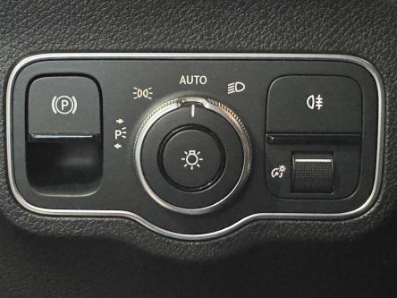 MERCEDES-BENZ EQB 250 Progressive Night Pack, Mbux, Widescreen, Led, DAB