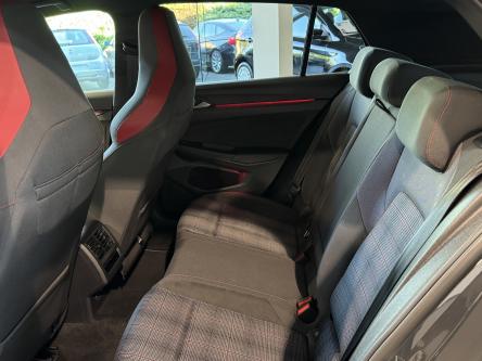 VOLKSWAGEN Golf GTI 2.0 DSG Blackstyle, led, Navi, Pdc, Camera