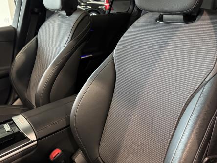 MERCEDES-BENZ C 300 e Break Avantgarde Panorama, Achteruitrij Camera, Memory Seats, Led, DAB