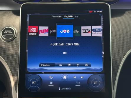 MERCEDES-BENZ C 300 e Break Avantgarde Panorama, Achteruitrij Camera, Memory Seats, Led, DAB