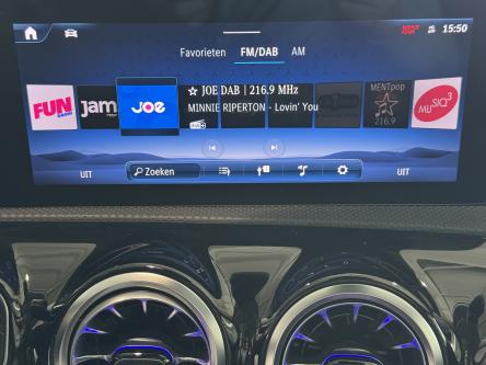 MERCEDES-BENZ CLA 180 Progressive Panorama, 360 Camera, Keyless-Go, Distronic, Led, DAB