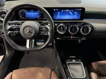 MERCEDES-BENZ CLA 200 SB Amg Night Pack, 360 Camera, Distronic, Memory Seats, Led