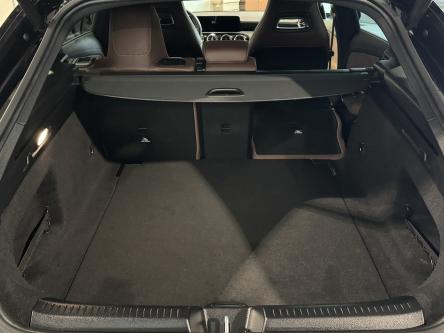 MERCEDES-BENZ CLA 200 SB Amg Night Pack, 360 Camera, Distronic, Memory Seats, Led