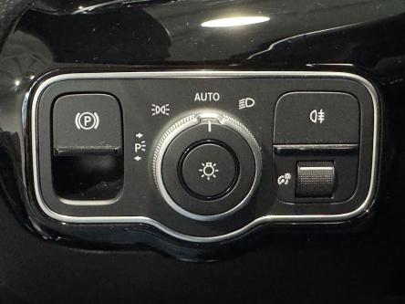 MERCEDES-BENZ CLA 200 SB Amg Night Pack, 360 Camera, Distronic, Memory Seats, Led