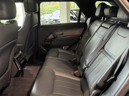 LAND ROVER Range Rover Sport P440e Dynamic SE Pano / 22 Inch / Full BLack