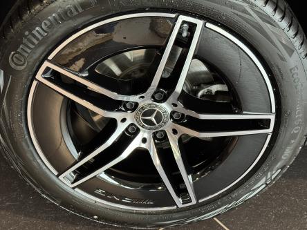 MERCEDES-BENZ E 200 Amg Night Pack, Achteruitrij Camera, Mbux, Led, DAB