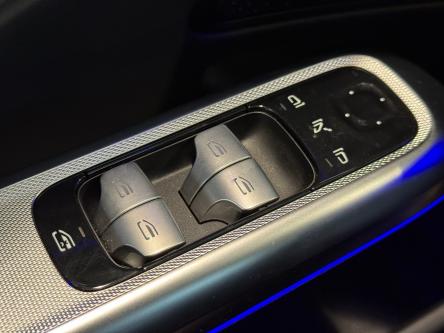 MERCEDES-BENZ E 200 Amg Night Pack, Achteruitrij Camera, Mbux, Led, DAB