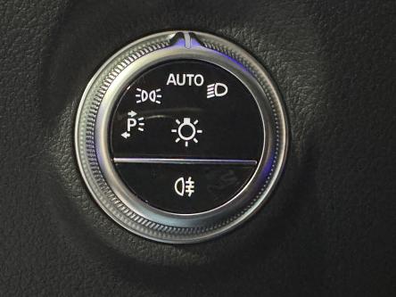 MERCEDES-BENZ C 300 e Break Avantgarde Panorama, 360 Camera, Distronic, Keyless-Go, Mbux, DAB