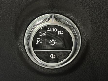 MERCEDES-BENZ C 300 e Break Avantgarde 360 Camera, Trekhaak, Digital Light, Mbux, DAB