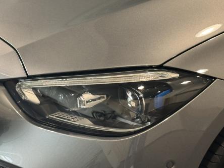 MERCEDES-BENZ C 300 e Break Avantgarde 360 Camera, Trekhaak, Digital Light, Mbux, DAB