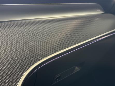 MERCEDES-BENZ C 300 e Break Avantgarde 360 Camera, Trekhaak, Digital Light, Mbux, DAB