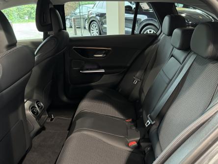 MERCEDES-BENZ C 300 e Break Avantgarde 360 Camera, Trekhaak, Digital Light, Mbux, DAB