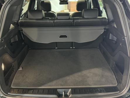 MERCEDES-BENZ EQB 300 4M Progressive 20 Inch AMG, Panorama, 360 Camera, Distronic, Memory Seats