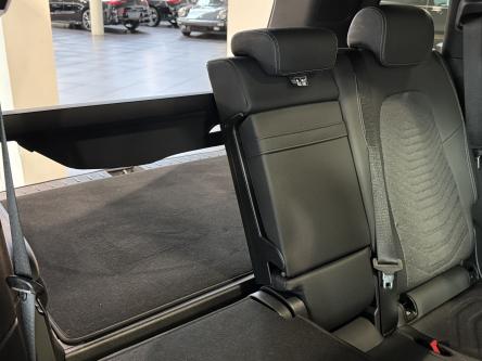 MERCEDES-BENZ EQB 300 4M Progressive 20 Inch AMG, Panorama, 360 Camera, Distronic, Memory Seats