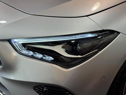 MERCEDES-BENZ CLA 180 SB Progressive 360 Camera, Keyless-Go, Distronic, Mbux, DAB