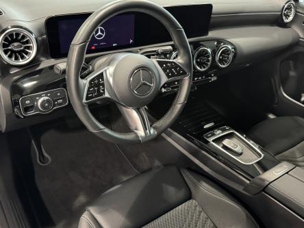 MERCEDES-BENZ CLA 180 SB Progressive 360 Camera, Keyless-Go, Distronic, Mbux, DAB