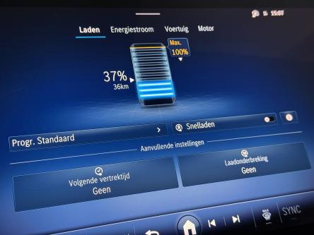 MERCEDES-BENZ E 300 e Break AMG Hyperscreen, Panorama, 360 Camera, Burmester 4D Sound