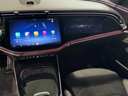 MERCEDES-BENZ E 300 e Break AMG Hyperscreen, Panorama, 360 Camera, Burmester 4D Sound