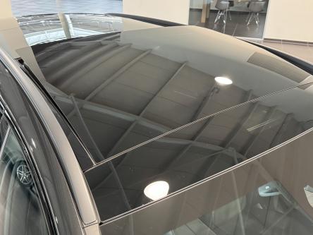 MERCEDES-BENZ E 300 e Break AMG Hyperscreen, Panorama, 360 Camera, Burmester 4D Sound