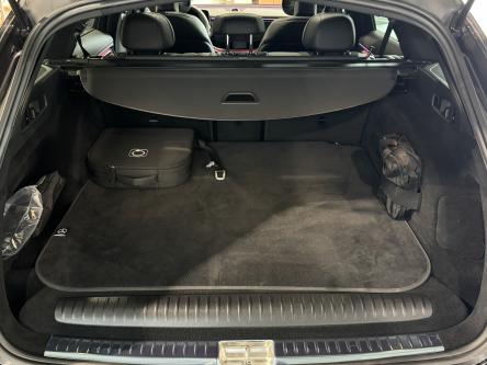 MERCEDES-BENZ E 300 e Break AMG Hyperscreen, Panorama, 360 Camera, Burmester 4D Sound