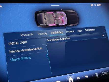 MERCEDES-BENZ E 300 e Break AMG Hyperscreen, Panorama, 360 Camera, Burmester 4D Sound