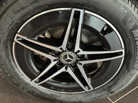 MERCEDES-BENZ EQA 350 Amg Panorama, 360 Camera, Distronic, Keyless-Go, Led