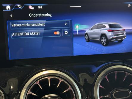 MERCEDES-BENZ EQA 350 Amg Panorama, 360 Camera, Distronic, Keyless-Go, Led