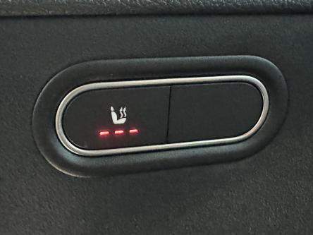 MERCEDES-BENZ A 35 AMG 4M Multibeam Led, Dodehoeks Assist, Mbux, DAB