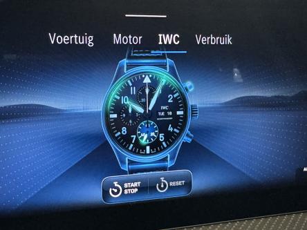 MERCEDES-BENZ A 35 AMG 4M Multibeam Led, Dodehoeks Assist, Mbux, DAB