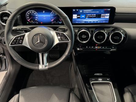 MERCEDES-BENZ CLA 180 SB Progressive Camera, Led High Performance, Mbux, DAB