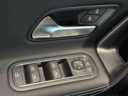 MERCEDES-BENZ CLA 180 SB Progressive Camera, Led High Performance, Mbux, DAB