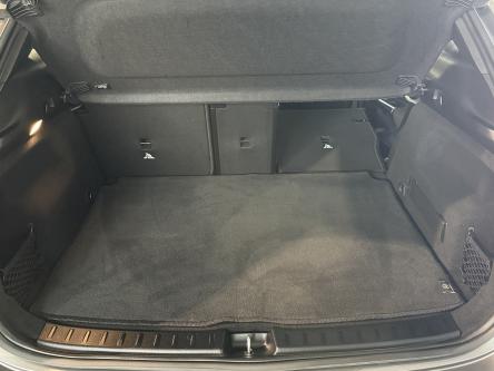 MERCEDES-BENZ EQA 300 4M AMG Mbux, Achteruitrij Camera, DAB, Led