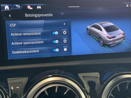 MERCEDES-BENZ CLA 180 Progressive Panorama, Achteruitrij Camera, Distronic, Led, DAB